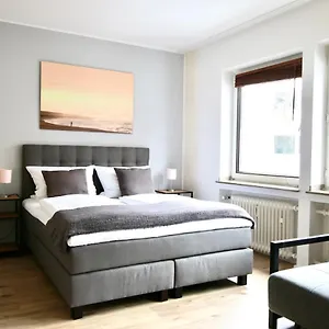 Appartement Arthouse Im Pantaleonsviertel, Cologne